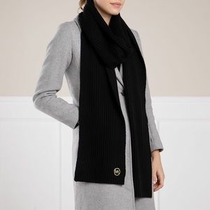 Michael Kors Classic Rib Knit Scarf Black OS NWT
